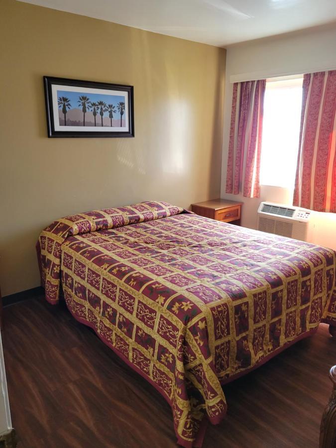 Lido Hotel Хънтингтън Парк Екстериор снимка